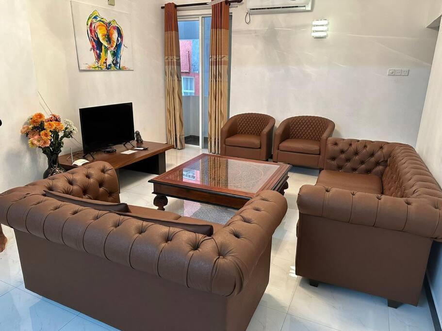 Truely A Beach Home Away From Home Colombo Exterior foto