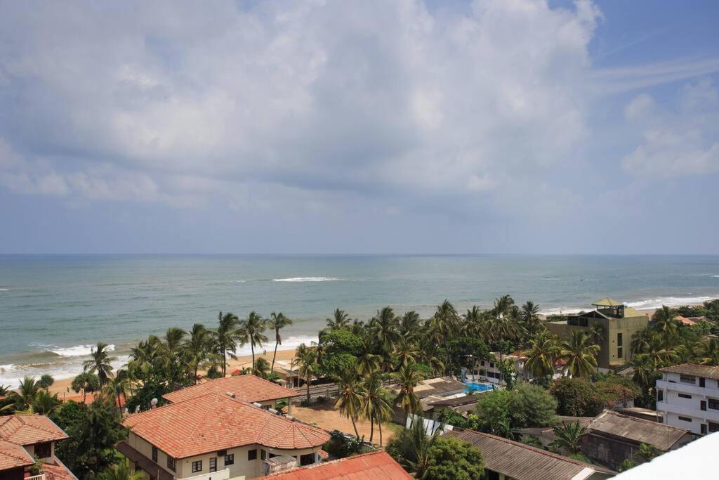 Truely A Beach Home Away From Home Colombo Exterior foto
