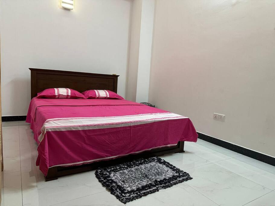 Truely A Beach Home Away From Home Colombo Exterior foto