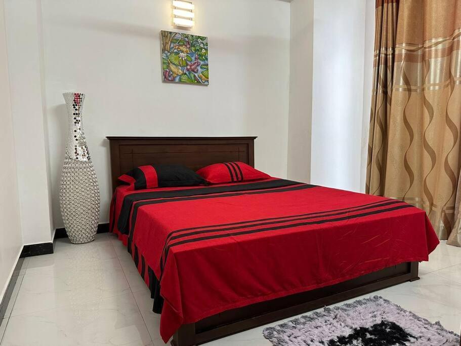 Truely A Beach Home Away From Home Colombo Exterior foto